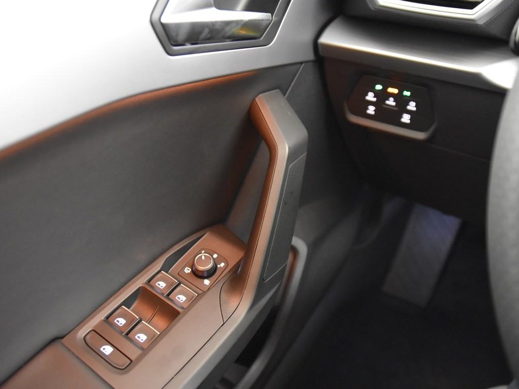 SEAT León 1.5 eTSI S&S FR Special Edition Vision DSG 110 kW (150 CV) - 14