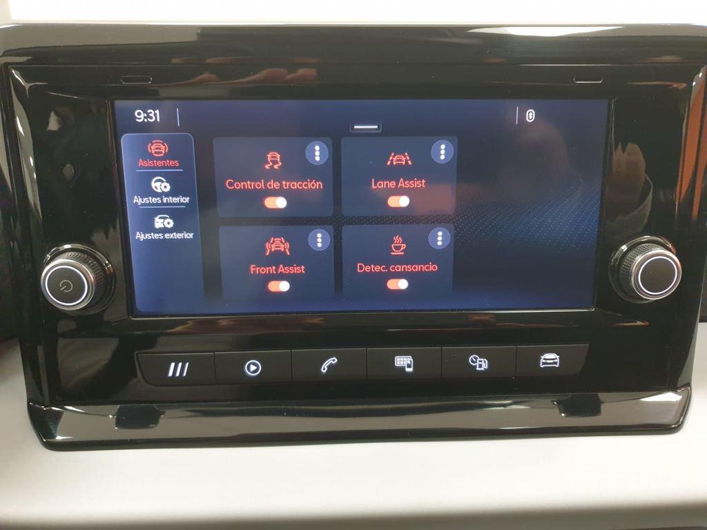 SEAT Ibiza 1.0 TSI Style Plus 81 kW (110 CV) - 10