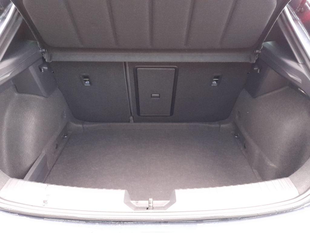 SEAT León 1.5 eTSI S&S FR Special Edition Vision DSG 110 kW (150 CV) - 6