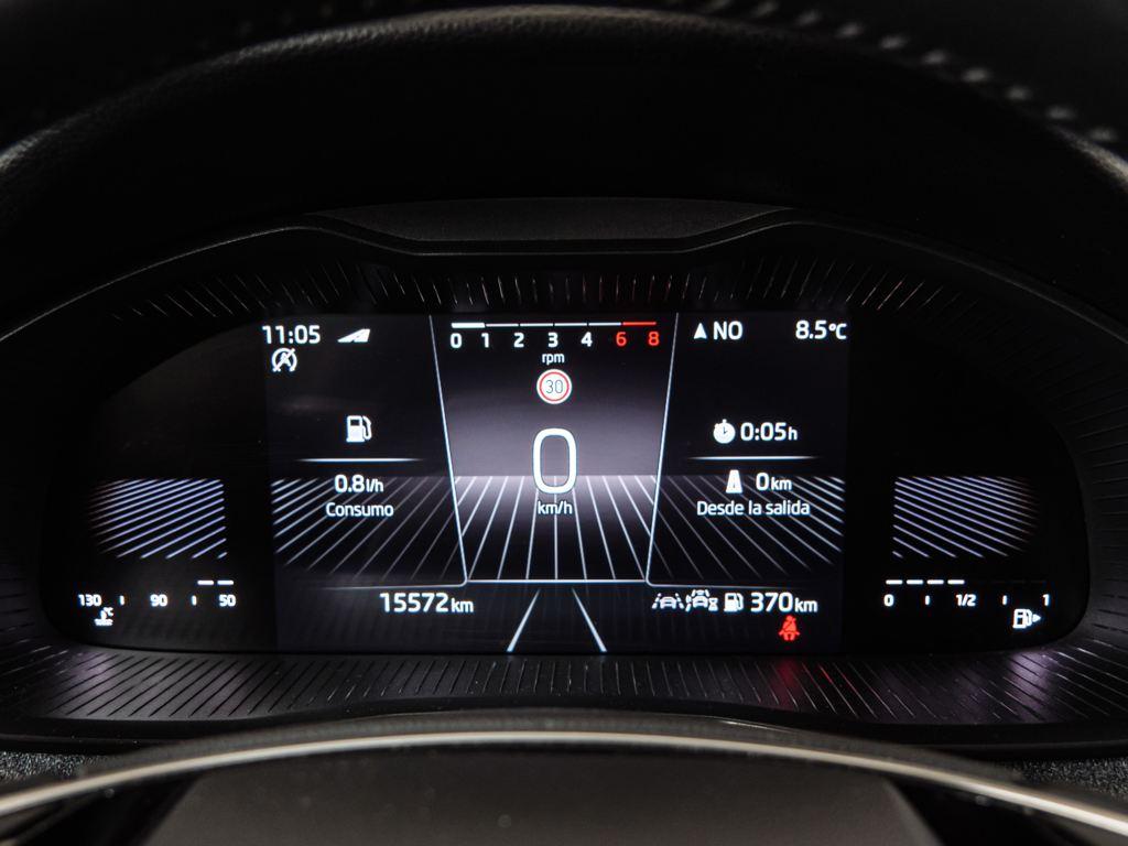 Skoda Kamiq 1.0 TSI Selection 85 kW (115 CV) - 12