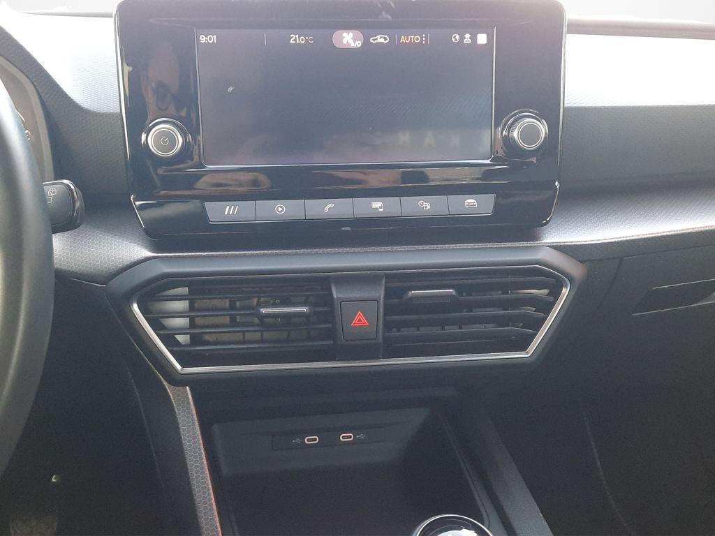 SEAT León 1.0 TSI S&S Style XL Vision 81 kW (110 CV) - 11