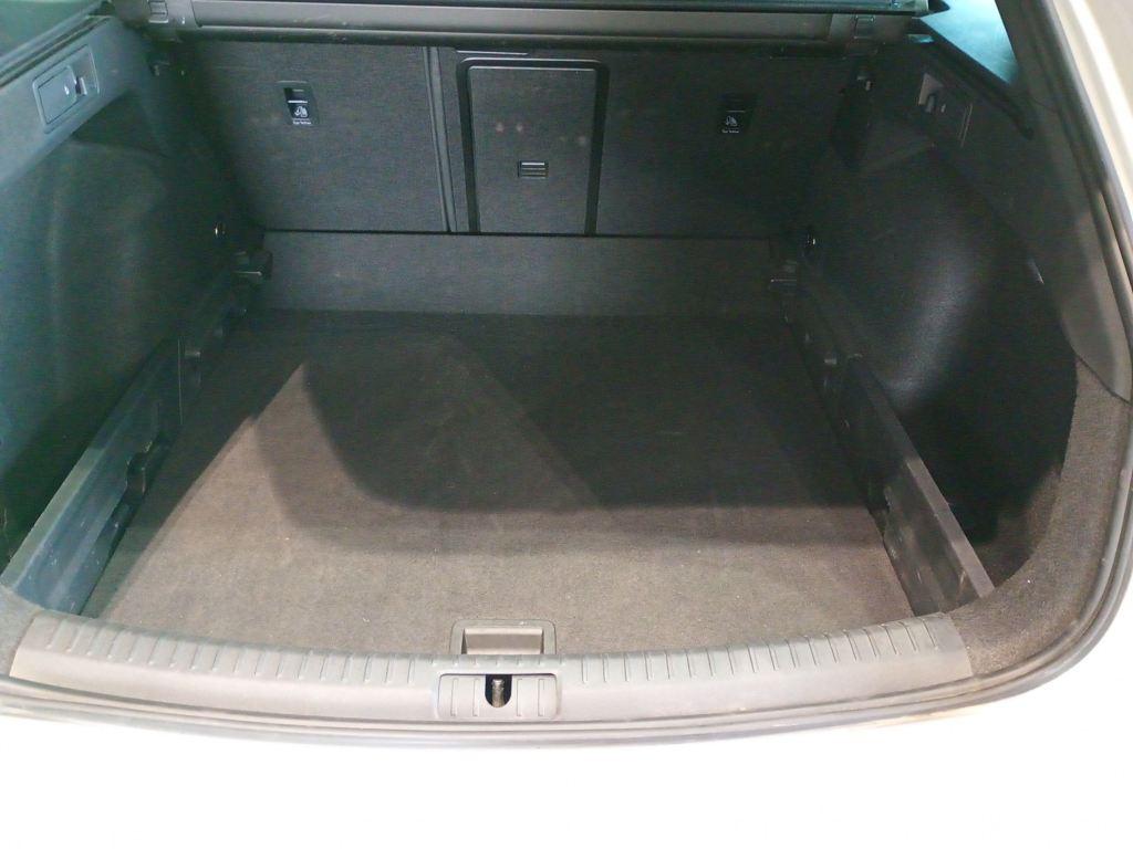 CUPRA Leon Sportstourer 1.5 eTSI DSG 110 kW (150 CV) - 6