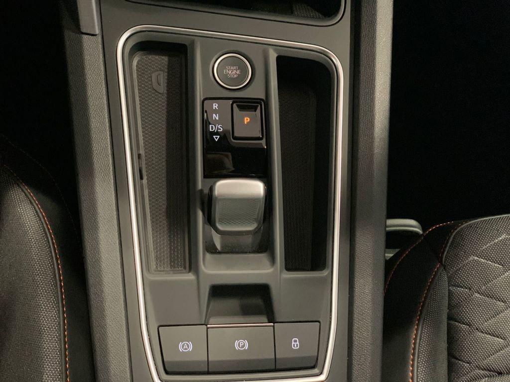SEAT León 1.4 e-Hybrid S&S FR Go L DSG 150 kW (204 CV) - 9