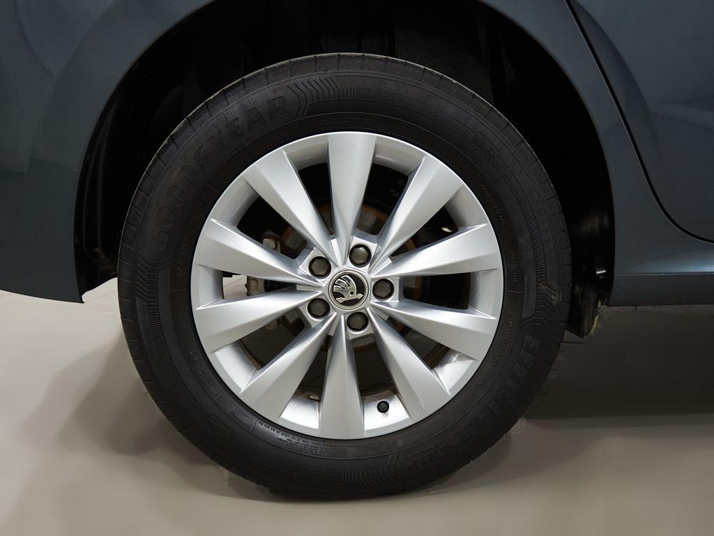 Skoda Kamiq 1.0 TSI Ambition 81 kW (110 CV) - 7