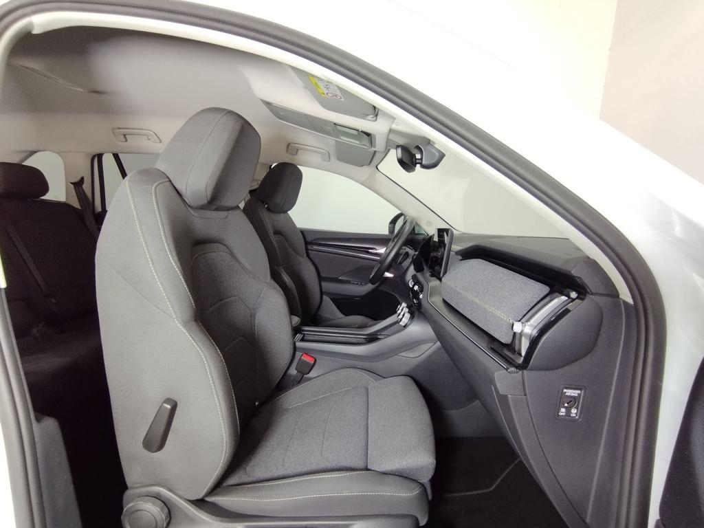 Skoda Kodiaq 1.5 TSI m-HEV Selection DSG 110 kW (150 CV) - 4