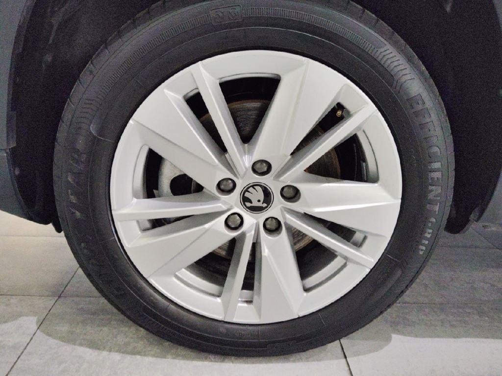 Skoda Karoq 1.5 TSI ACT Selection DSG 110 kW (150 CV) - 7