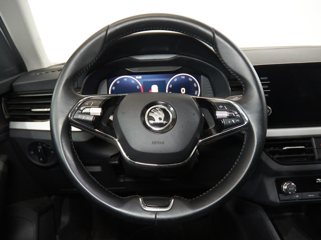 Skoda Kamiq 1.0 TSI Ambition 70 kW (95 CV) - 9