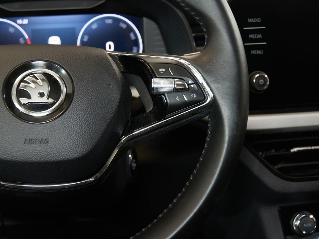 Skoda Kamiq 1.0 TSI Ambition 70 kW (95 CV) - 10