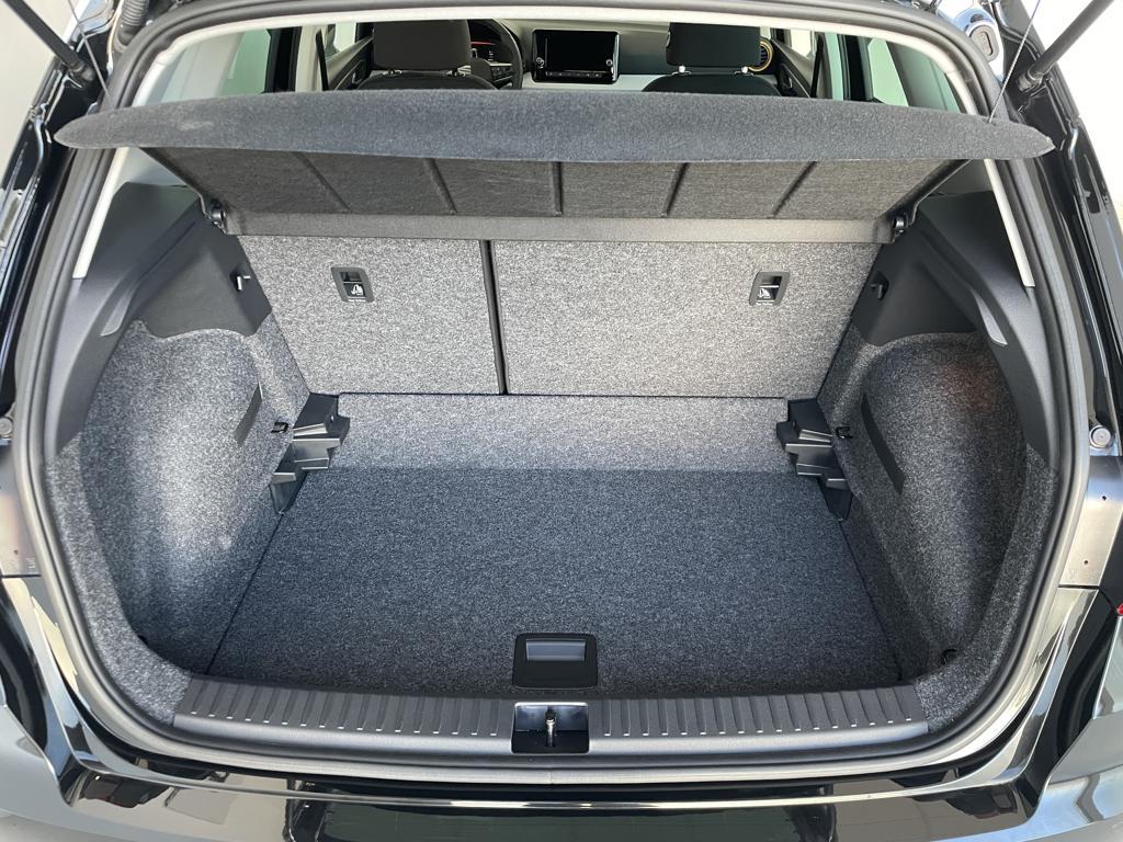 SEAT Arona 1.0 TSI Style Special Edition DSG 85 kW (115 CV) - 6