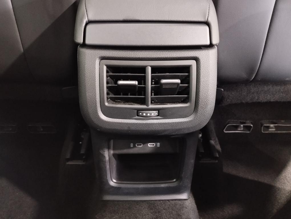 SEAT Ateca 1.0 TSI FR Special Edition 85 kW (115 CV) - 10