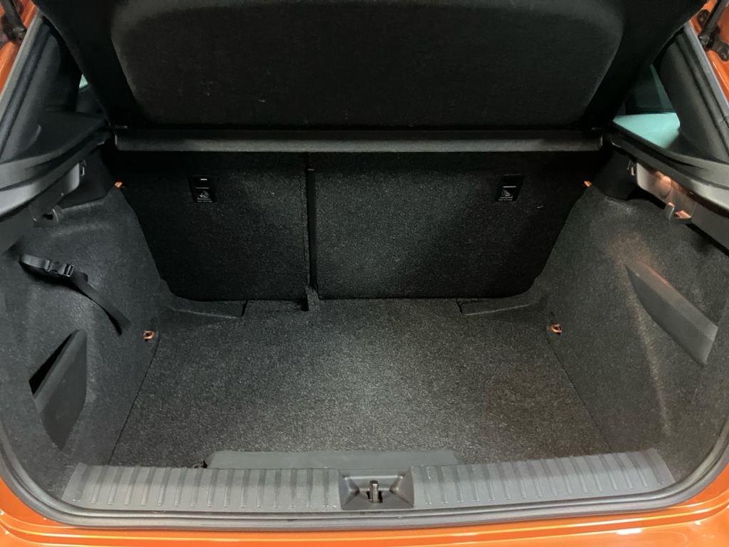 Skoda Kamiq 1.0 TSI Monte Carlo DSG 85 kW (115 CV) - 6