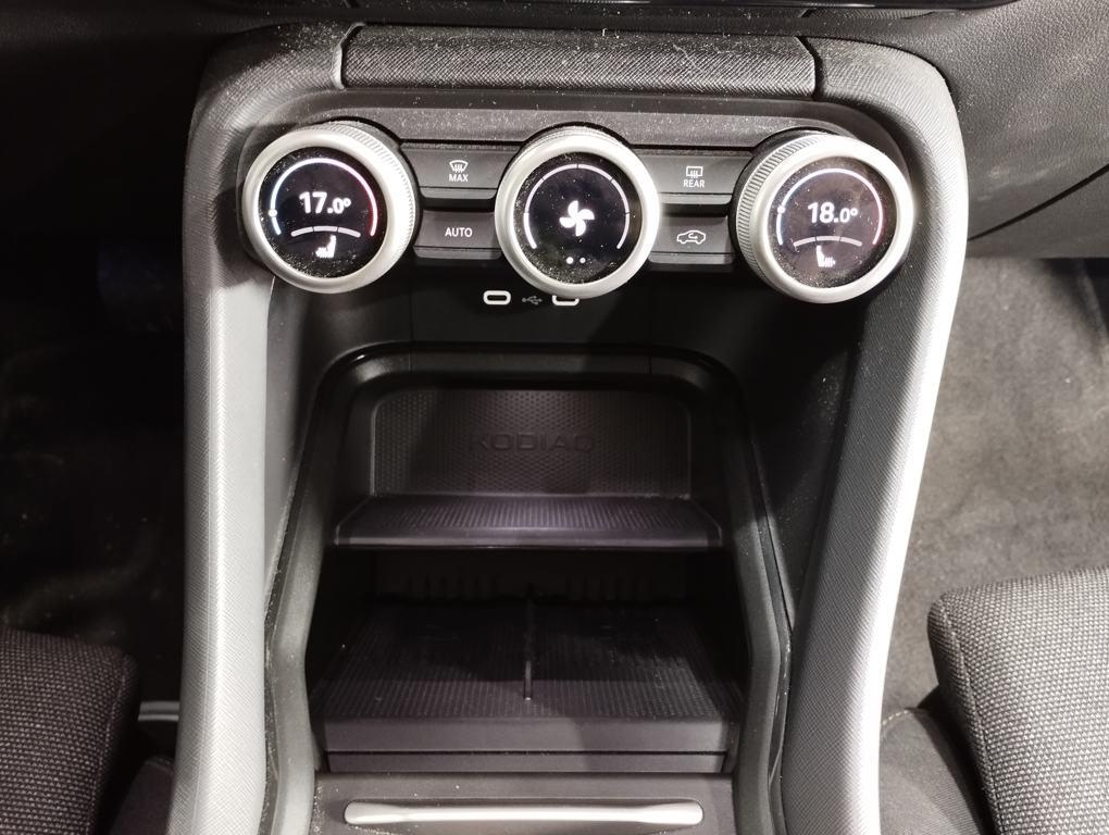 Skoda Kodiaq 1.5 TSI m-HEV Selection DSG 110 kW (150 CV) - 10