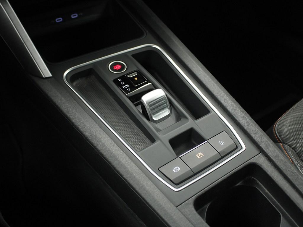 SEAT León 1.5 eTSI S&S FR Go XL DSG 110 kW (150 CV) - 9