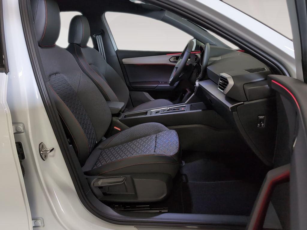 SEAT León 1.5 TSI e-Hybrid FR XM DSG 150 kW (204 CV) - 4