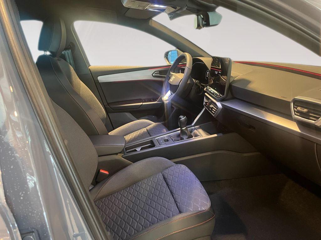 SEAT León 1.5 TSI S&S FR Special Edition 110 kW (150 CV) - 4