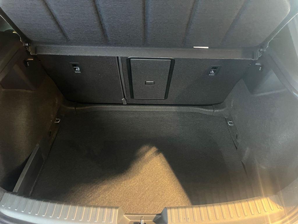 SEAT León 1.5 TSI S&S FR Special Edition 110 kW (150 CV) - 6