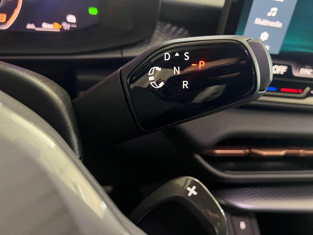 CUPRA Terramar 1.5 TSI e-Hybrid DSG 150 kW (204 CV) - 10