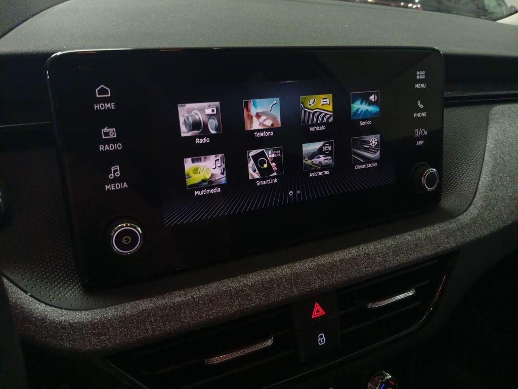 Skoda Kamiq 1.0 TSI Selection DSG 85 kW (115 CV) - 10