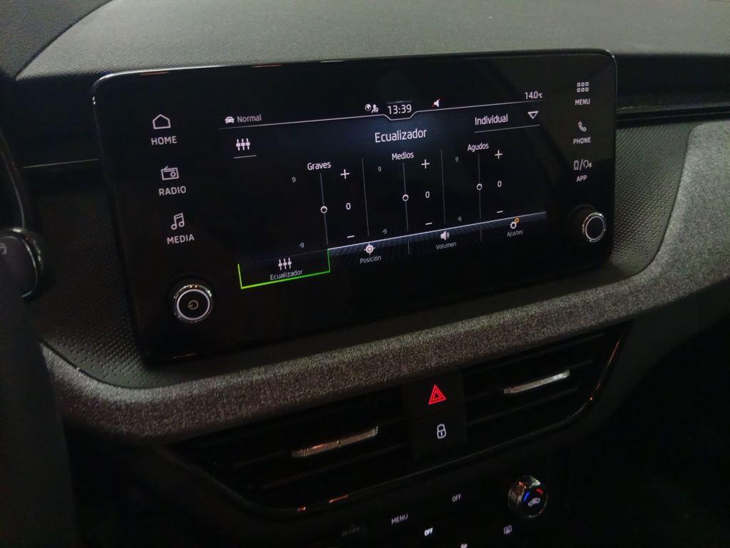 Skoda Kamiq 1.0 TSI Selection DSG 85 kW (115 CV) - 14