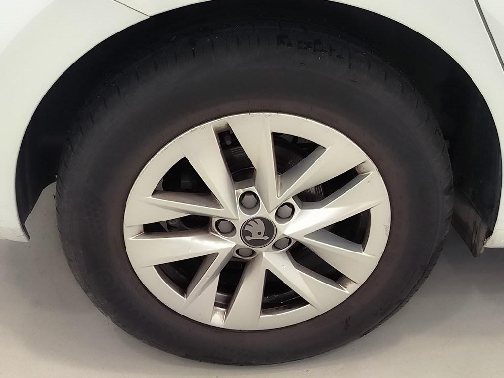 Skoda Fabia 1.0 TSI Selection DSG 85 kW (115 CV) - 7