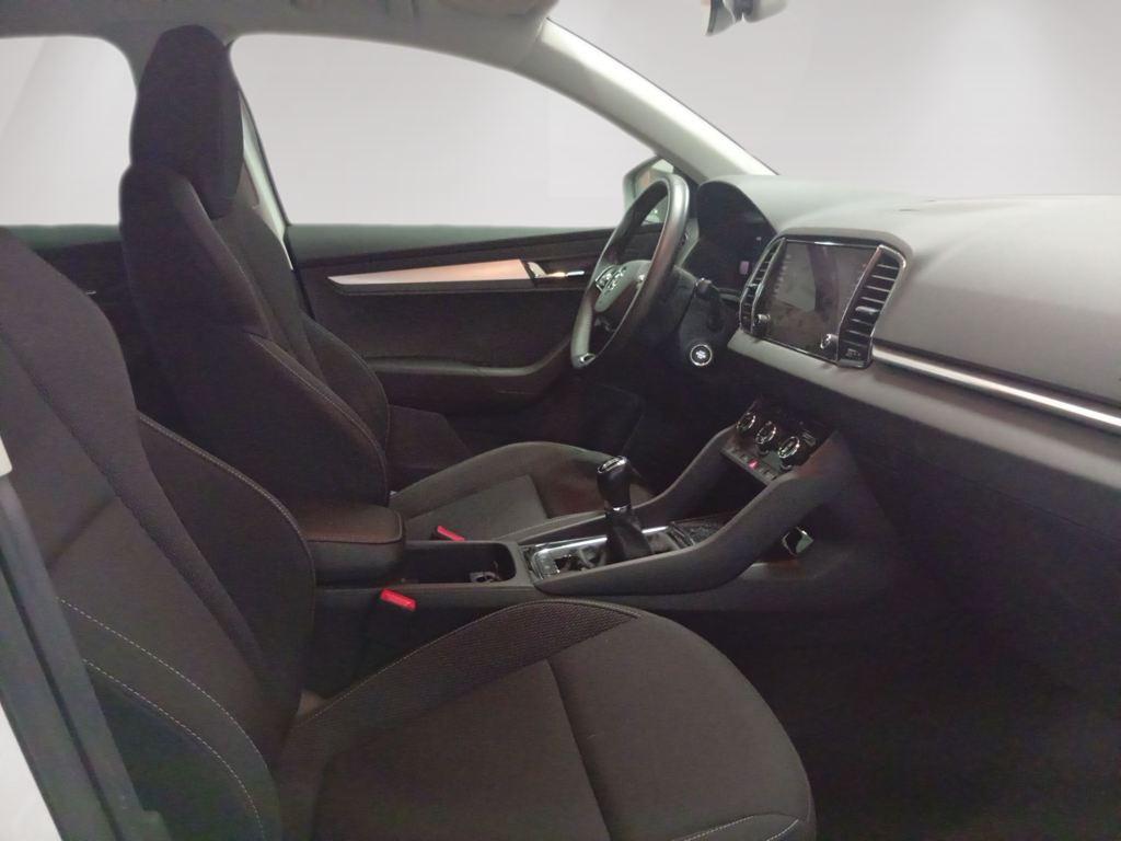 Skoda Karoq 2.0 TDI Selection 85 kW (115 CV) - 4