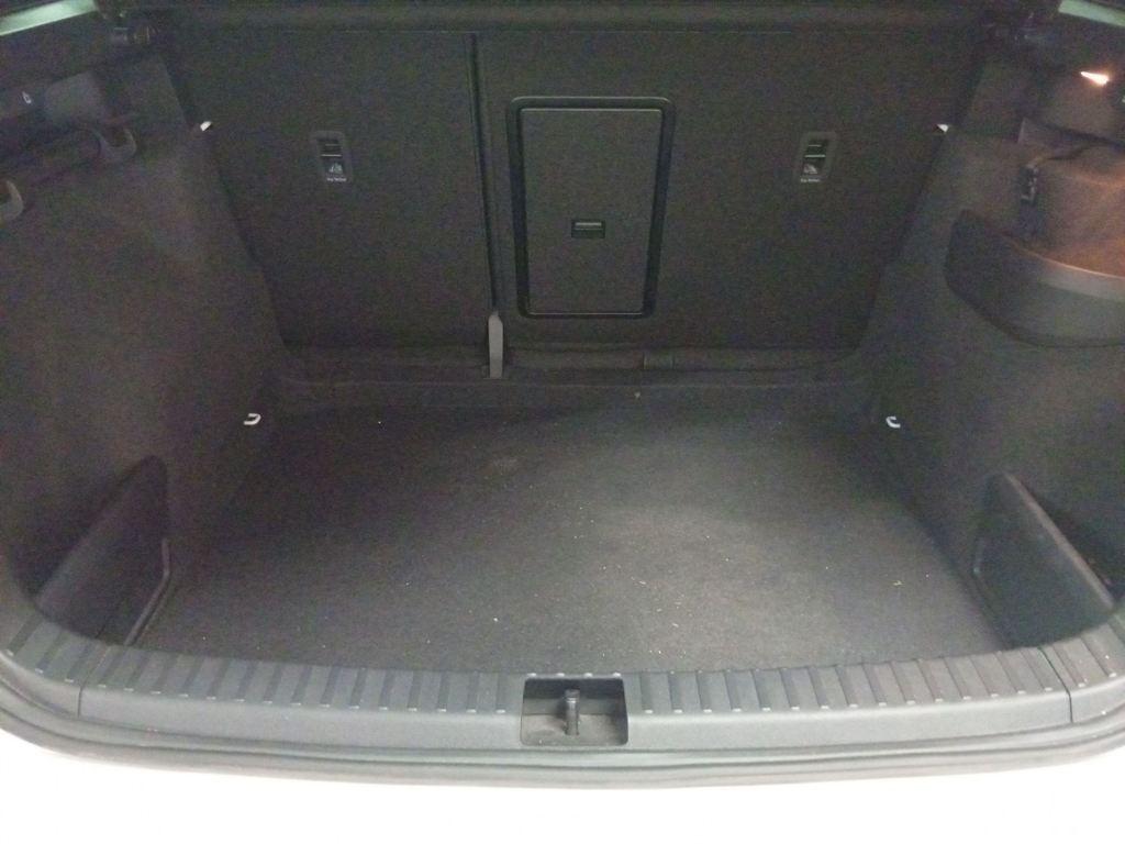 Skoda Karoq 2.0 TDI Selection 85 kW (115 CV) - 6