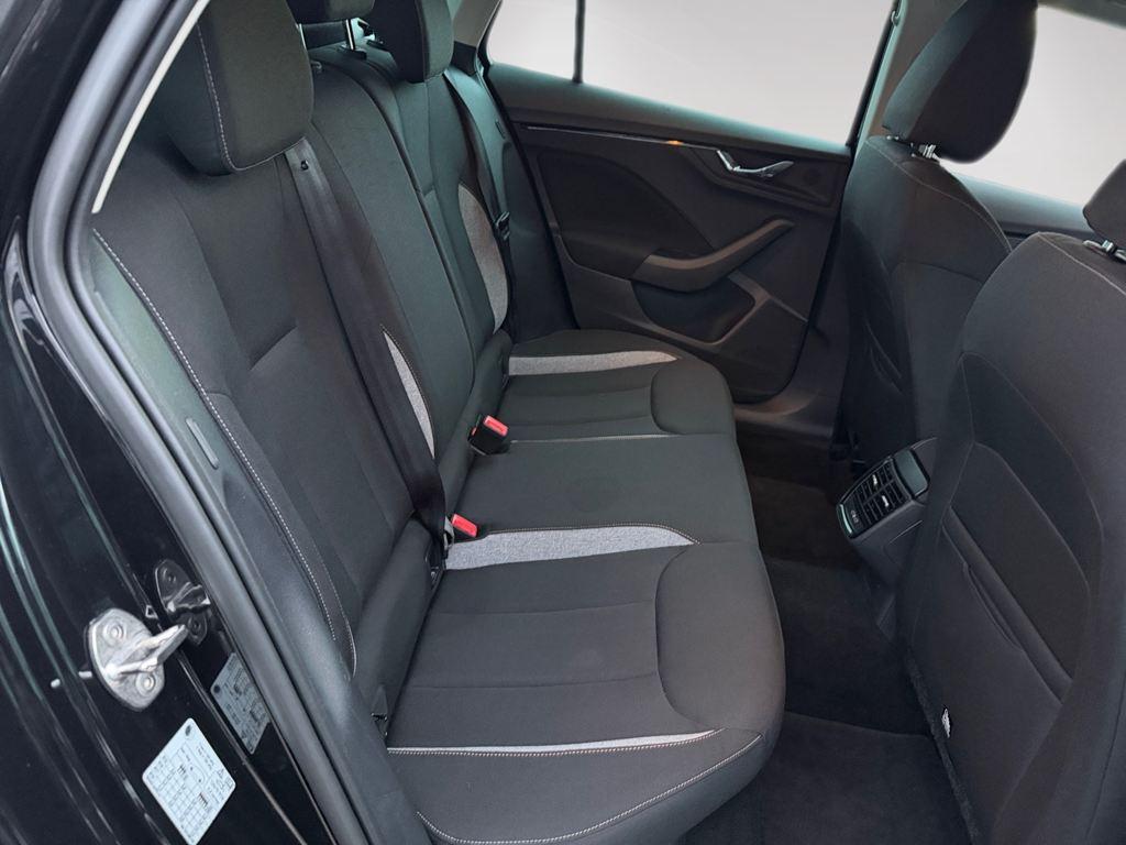 Skoda Kamiq 1.0 TSI Selection 85 kW (115 CV) - 5