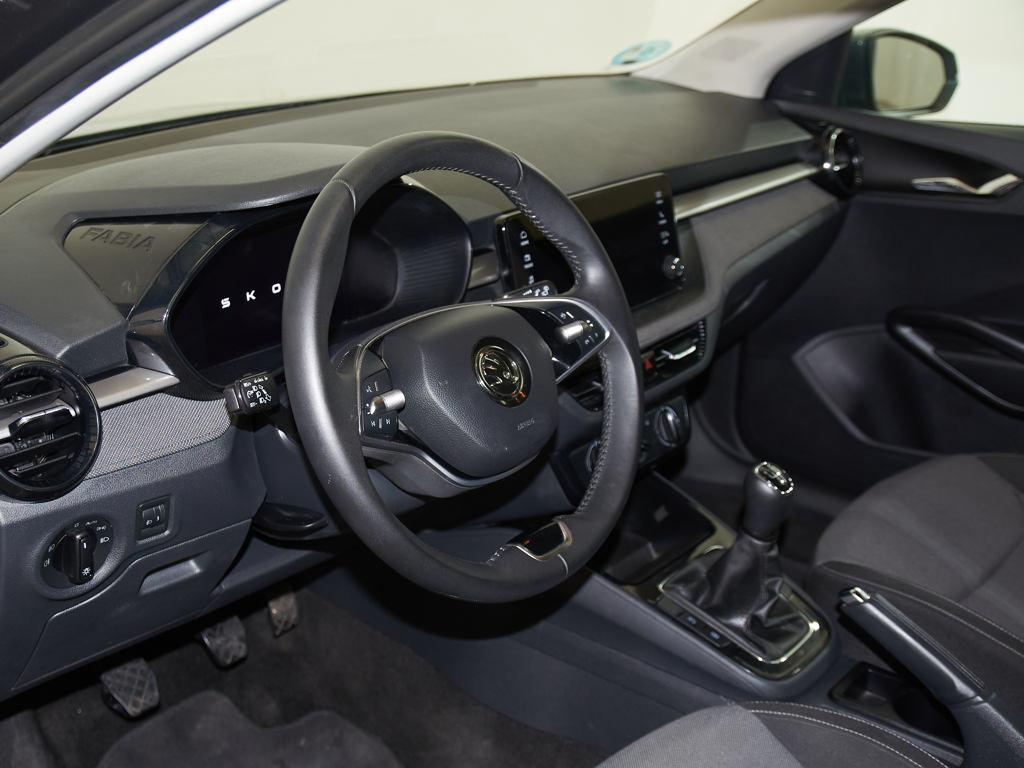 Skoda Fabia 1.0 TSI Selection 70 kW (95 CV) - 8