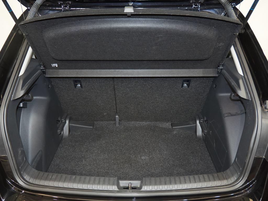 Skoda Fabia 1.0 TSI Selection 70 kW (95 CV) - 6