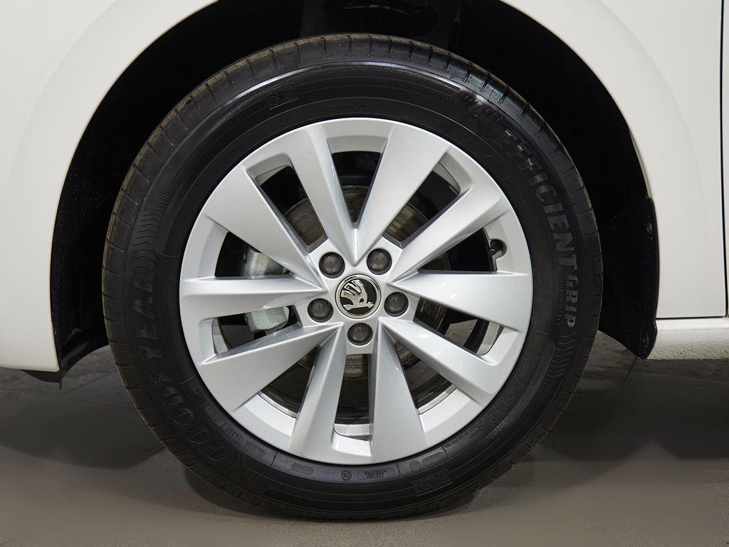 Skoda Scala 1.0 TSI Essence 70 kW (95 CV) - 7