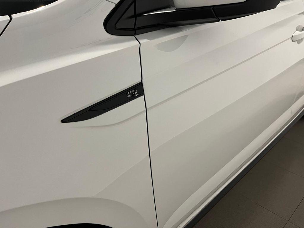 Volkswagen Polo R-Line 1.0 TSI 70 kW (95 CV) - 13