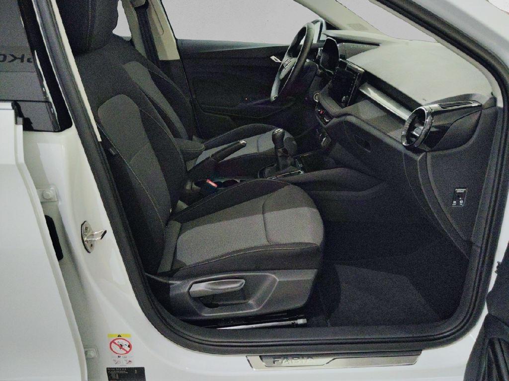 Skoda Fabia 1.0 TSI Selection 70 kW (95 CV) - 4