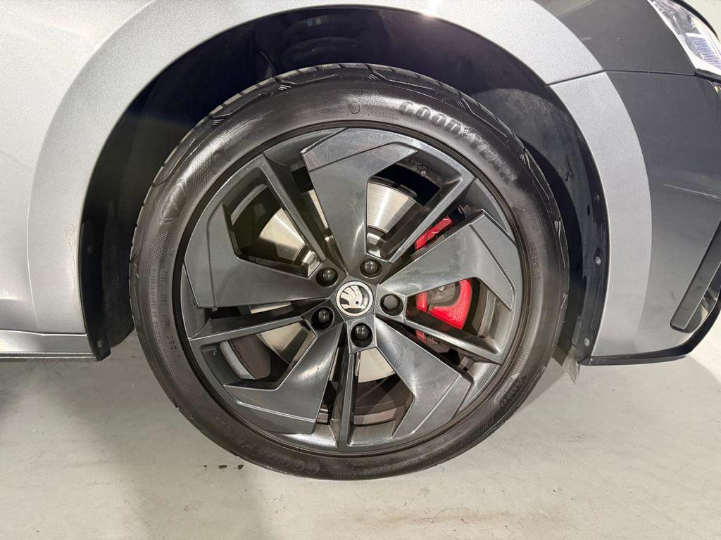 Skoda Octavia 1.4 TSI PHEV RS DSG 180 kW (245 CV) - 7