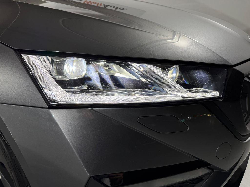 Skoda Octavia 1.4 TSI PHEV RS DSG 180 kW (245 CV) - 9