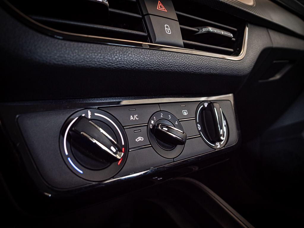 Skoda Kamiq 1.0 TSI Essence 70 kW (95 CV) - 10