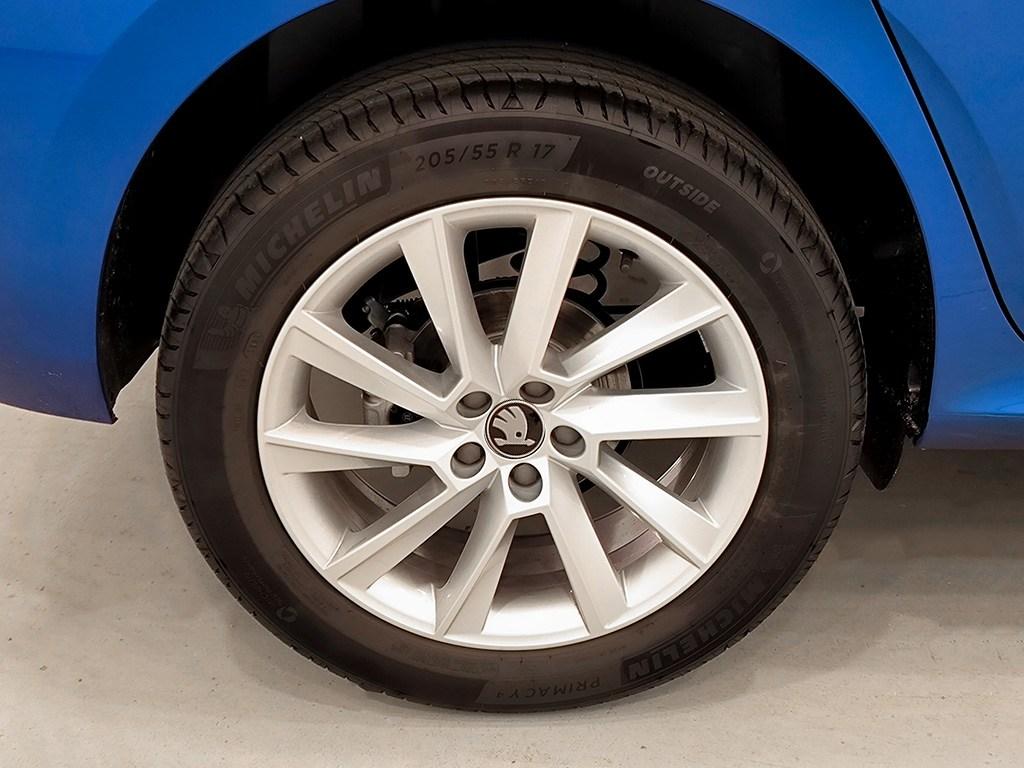 Skoda Kamiq 1.0 TSI Selection 85 kW (115 CV) - 7