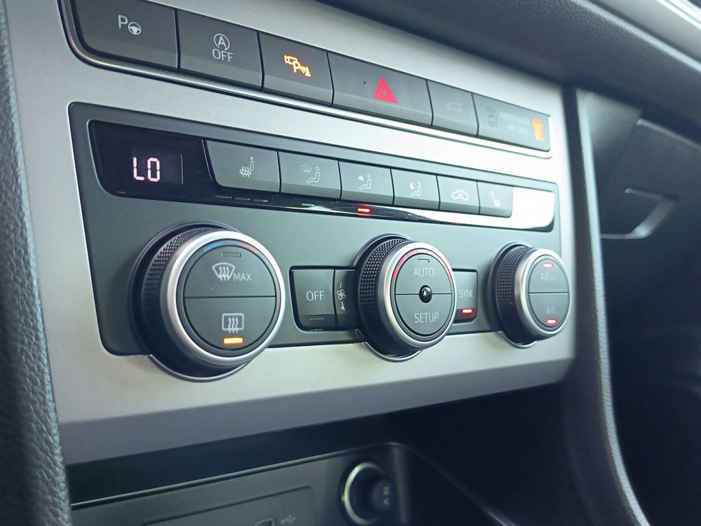 SEAT Ateca 1.5 TSI S&S FR Special Edition DSG 110 kW (150 CV) - 12