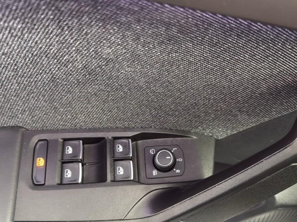 SEAT León 1.5 TSI S&S Xcellence Go L 96 kW (130 CV) - 8