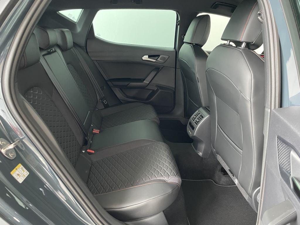 SEAT León 1.5 TSI S&S FR 25 Aniversario 85 kW (116 CV) - 5