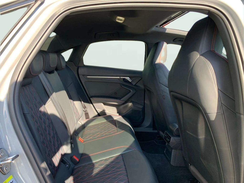 Audi A3 Sedan Black line 35 TFSI 110 kW (150 CV) S tronic - 5