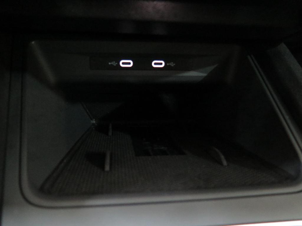 SEAT León 1.5 TSI S&S FR 25 Aniversario 85 kW (116 CV) - 12