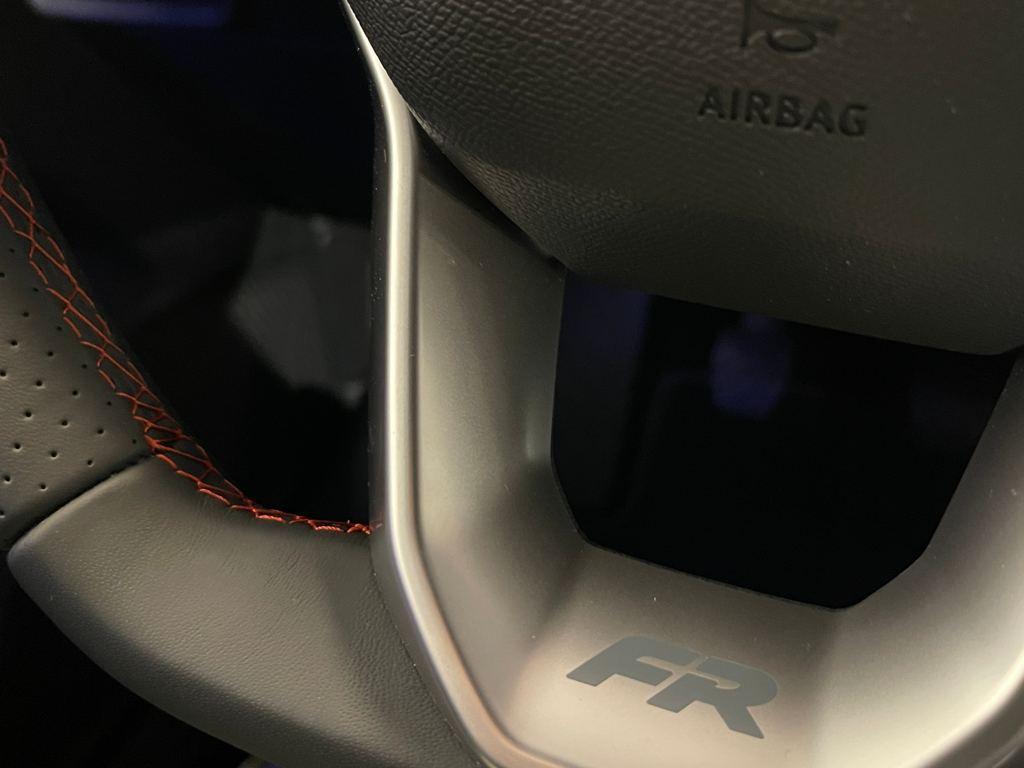 SEAT León 1.5 TSI S&S FR 25 Aniversario 85 kW (116 CV) - 11