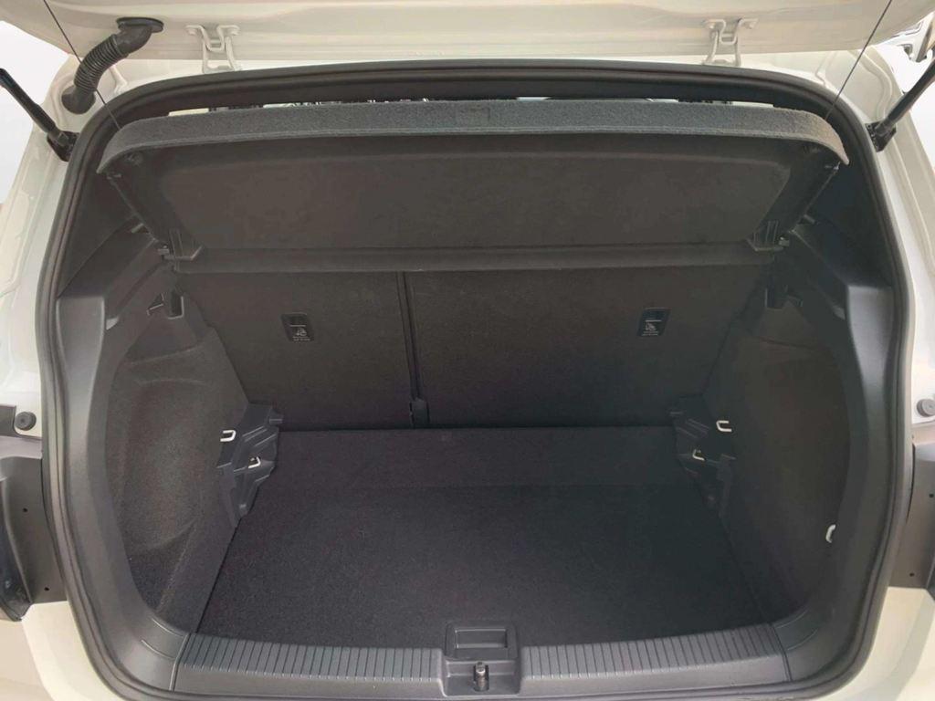 Volkswagen T-Cross R-Line 1.5 TSI 110 kW (150 CV) DSG - 6