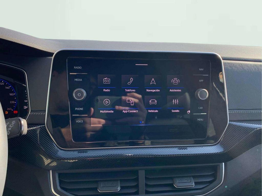 Volkswagen T-Cross R-Line 1.5 TSI 110 kW (150 CV) DSG - 13