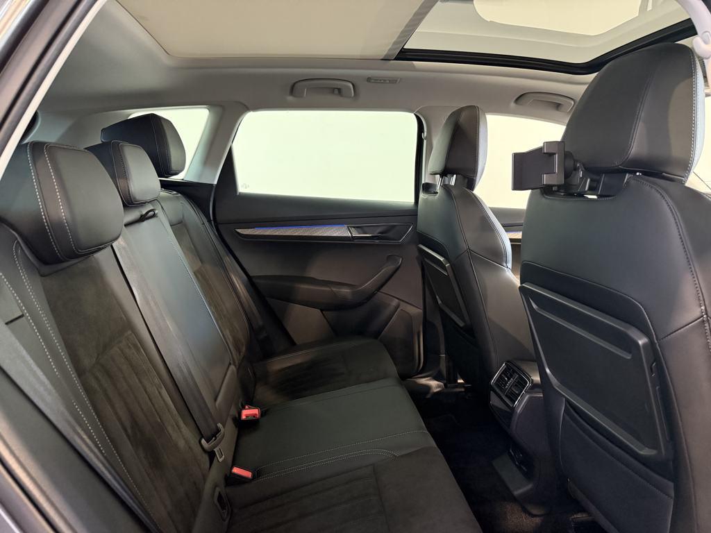 Skoda Karoq 1.5 TSI ACT Design DSG 110 kW (150 CV) - 5
