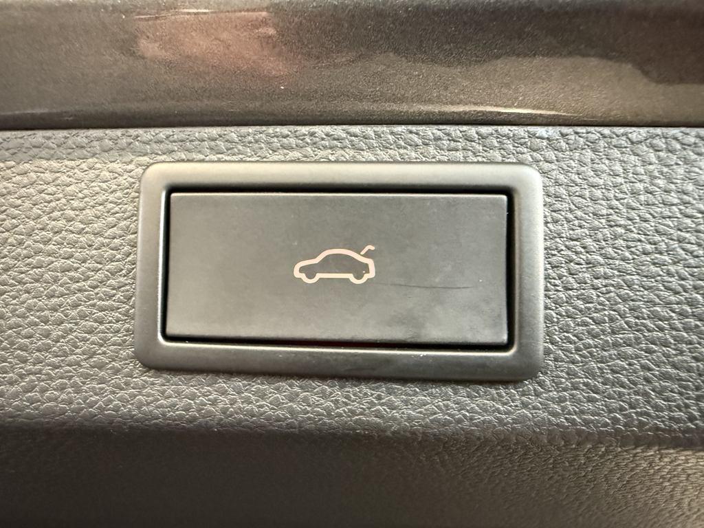 Skoda Karoq 1.5 TSI ACT Design DSG 110 kW (150 CV) - 8