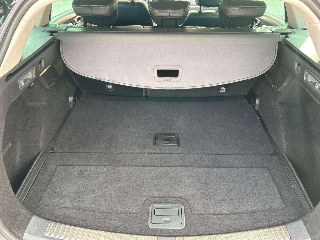 Renault Megane Sport Tourer Zen TCe 103 kW (140 CV) - 6