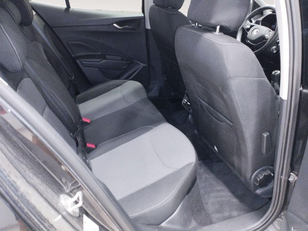 Skoda Fabia 1.0 TSI Selection 70 kW (95 CV) - 5