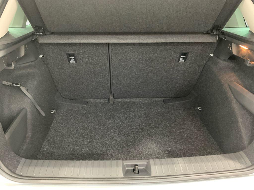 Skoda Kamiq 1.0 TSI Selection DSG 85 kW (115 CV) - 6