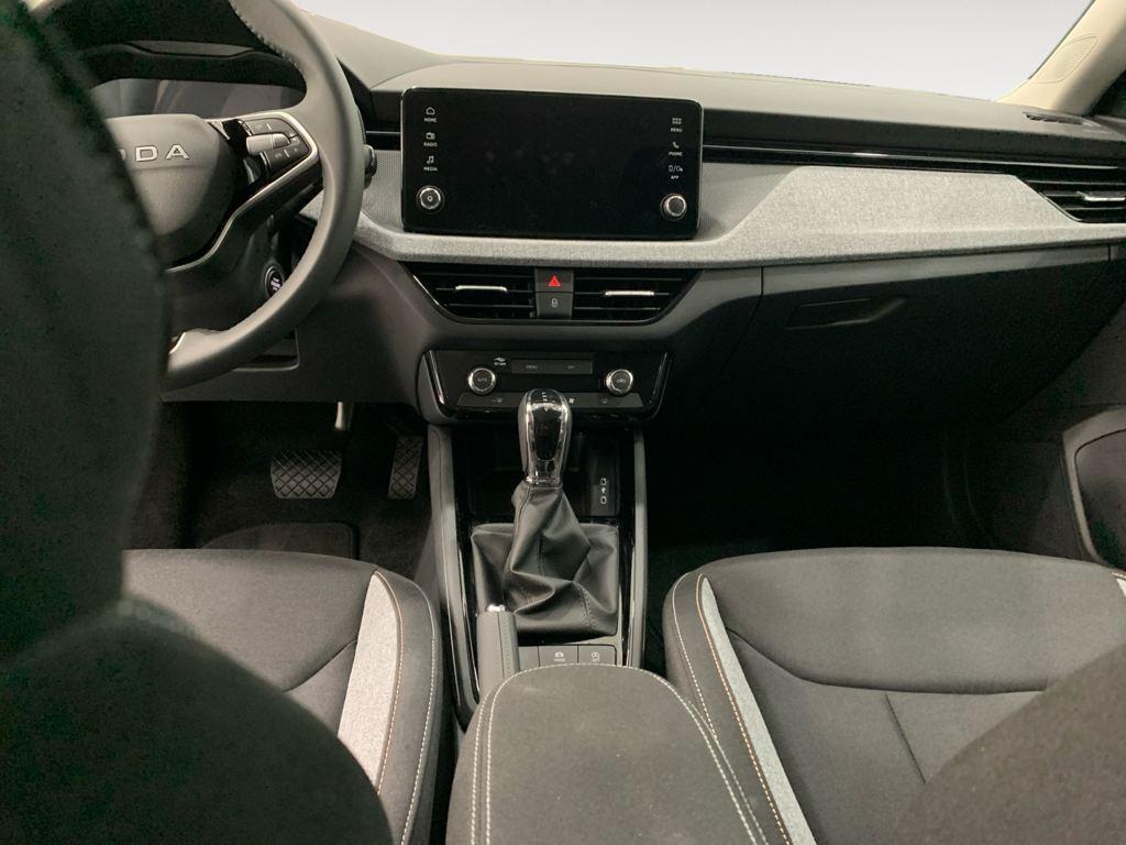 Skoda Kamiq 1.0 TSI Selection DSG 85 kW (115 CV) - 10